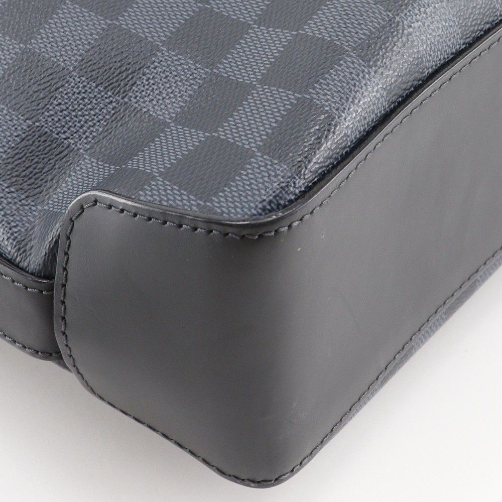 Louis Vuitton Louis Vuitton Greenwich Messenger Bag Damier Cobalt Size ONE SIZE - 5 Thumbnail