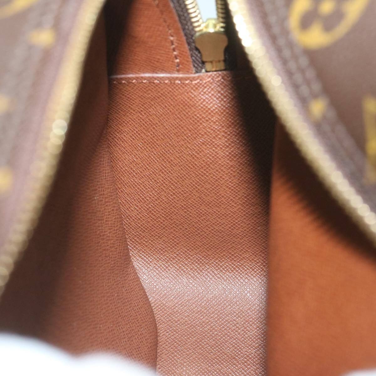 Louis Vuitton Louis Vuitton Blois Handbag Monogram Canvas Size ONE SIZE - 20 Thumbnail