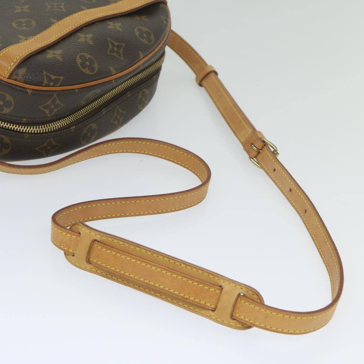 Louis Vuitton Louis Vuitton Blois Handbag Monogram Canvas Size ONE SIZE - 8 Thumbnail