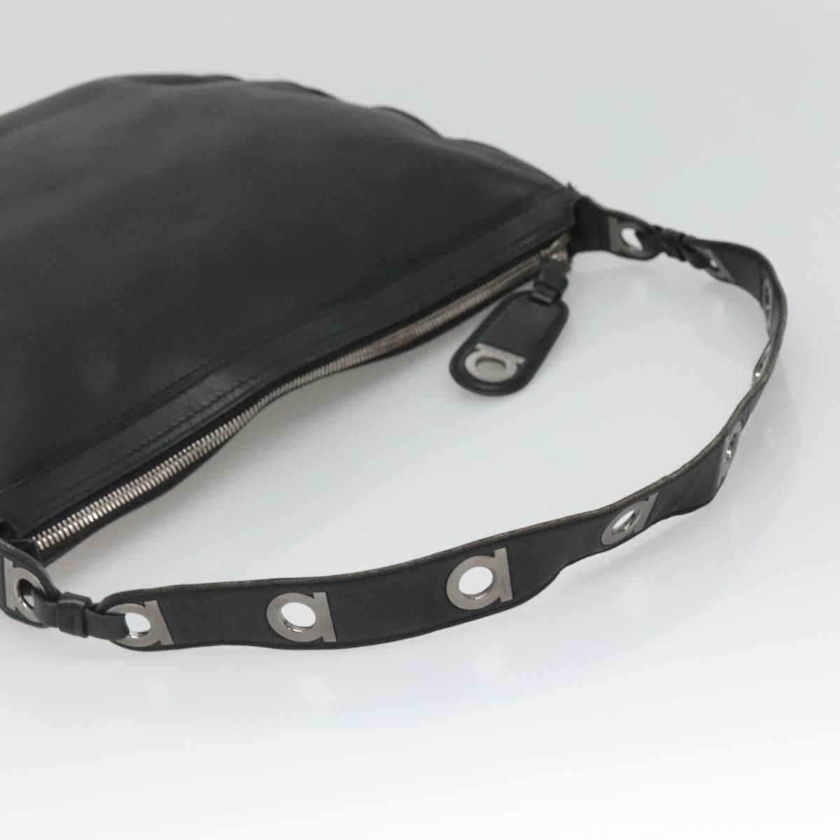 Salvatore Ferragamo Salvatore Ferragamo Gancini Shoulder Bag Leather Size ONE SIZE - 7 Thumbnail