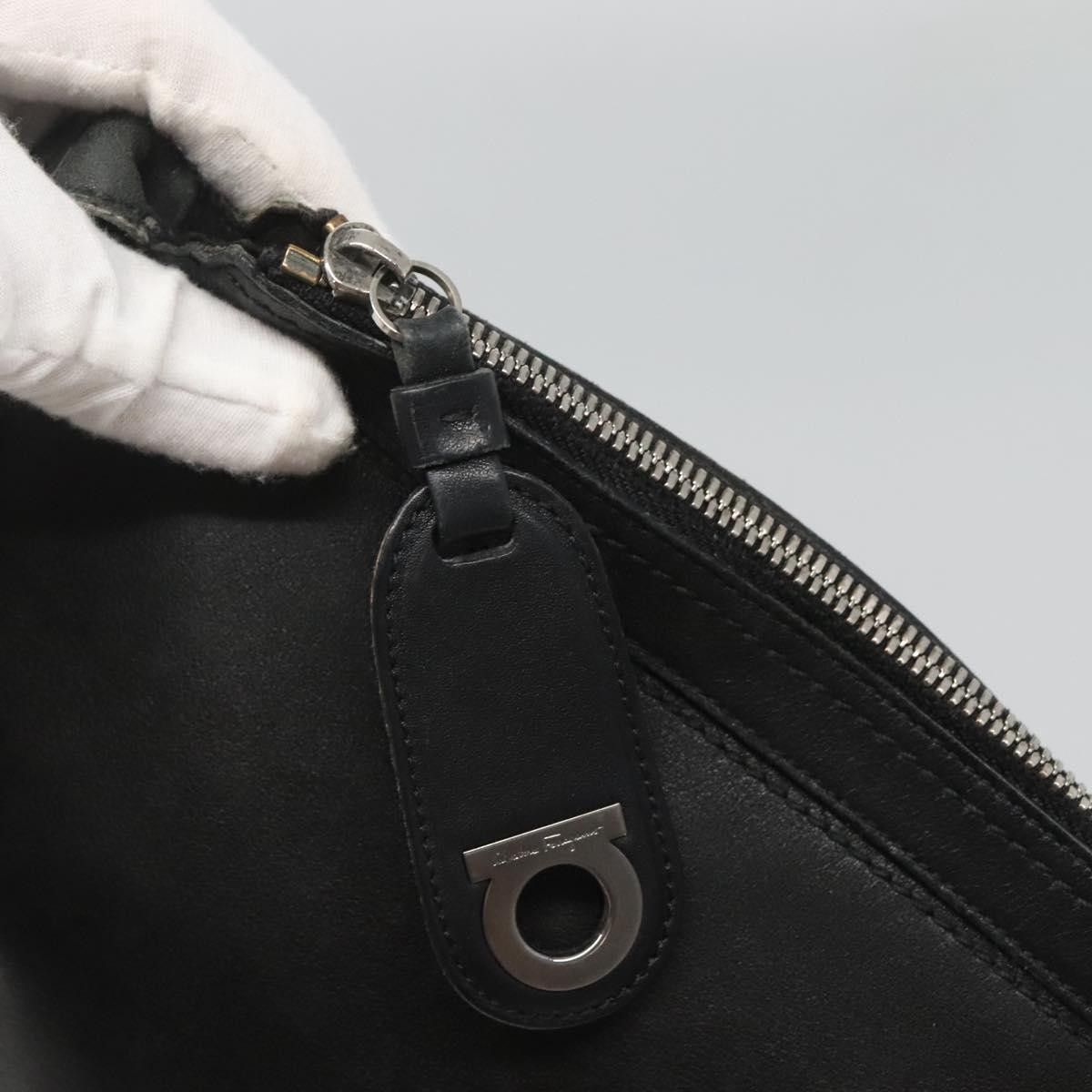 Salvatore Ferragamo Salvatore Ferragamo Gancini Shoulder Bag Leather Size ONE SIZE - 15 Thumbnail