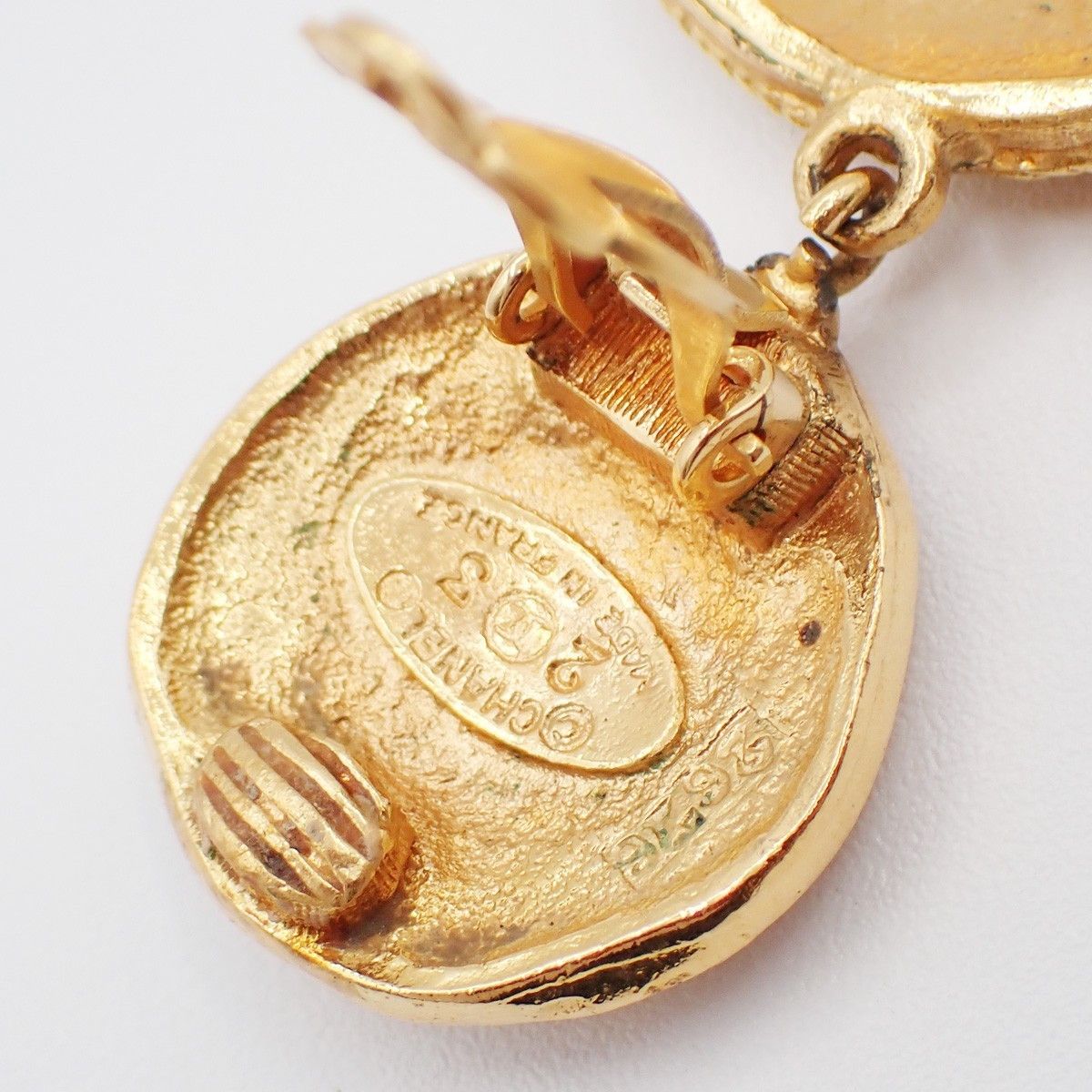 Chanel Chanel CC Lion Head Drop Earrings Metal Size ONE SIZE - 5 Thumbnail