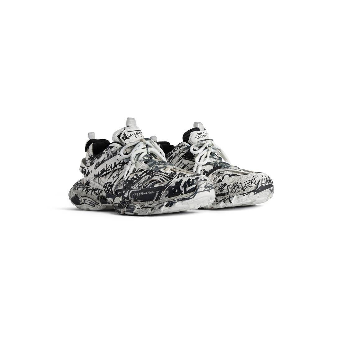 Balenciaga Balenciaga Track Graffiti Sneakers SIZE 39 Size ONE SIZE - 2 Thumbnail