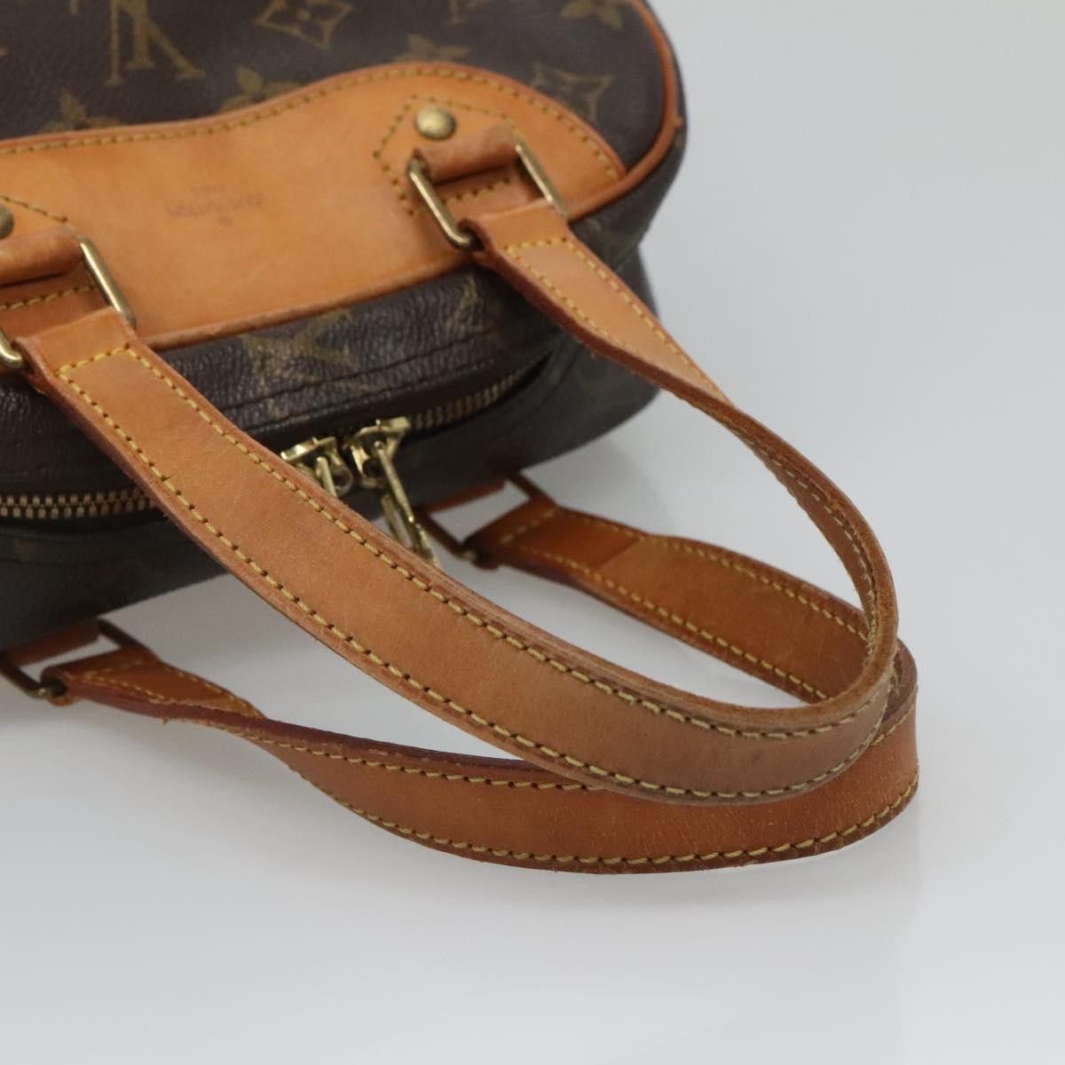 Louis Vuitton Louis Vuitton Excursion Handbag Monogram Canvas Size ONE SIZE - 8 Thumbnail