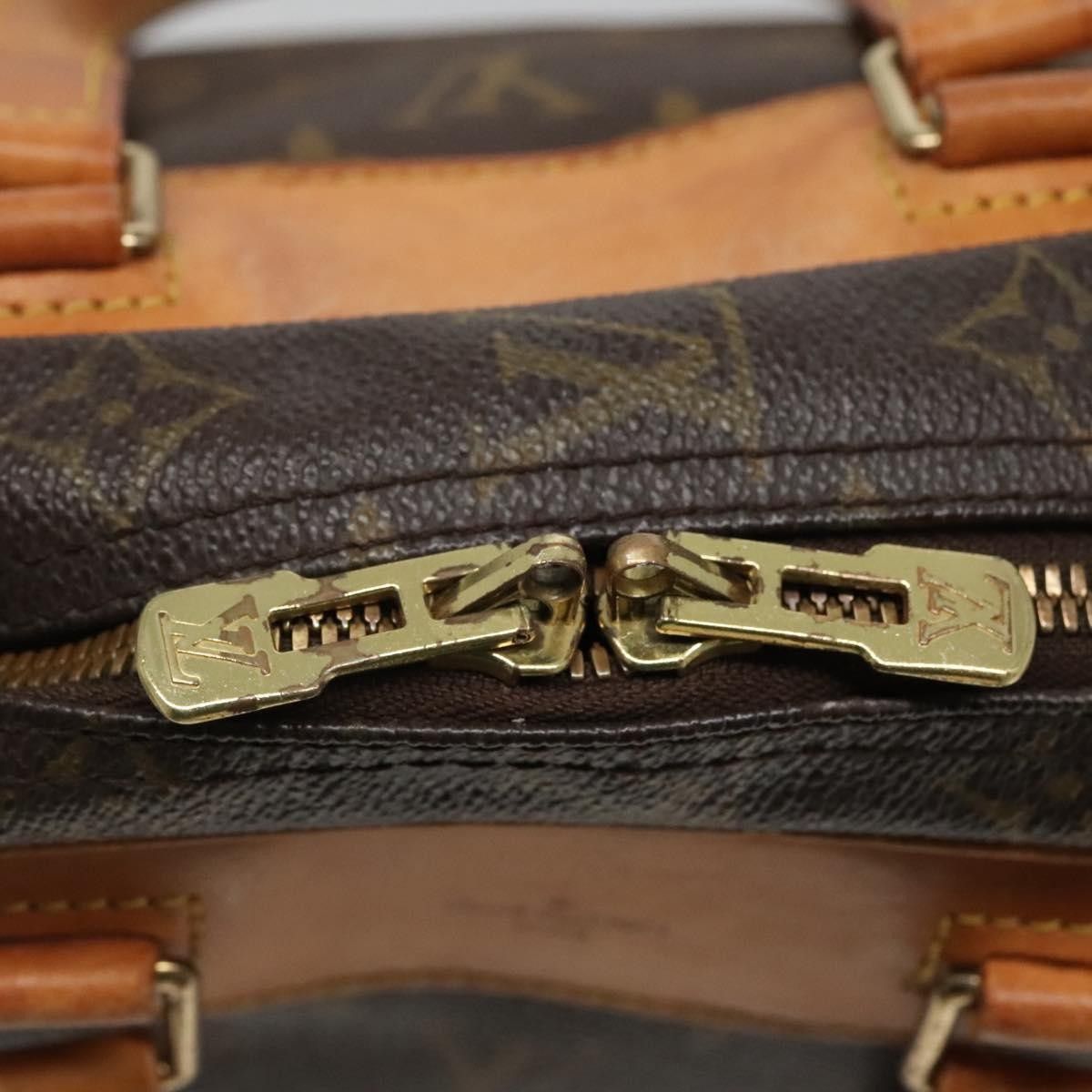 Louis Vuitton Louis Vuitton Excursion Handbag Monogram Canvas Size ONE SIZE - 13 Thumbnail