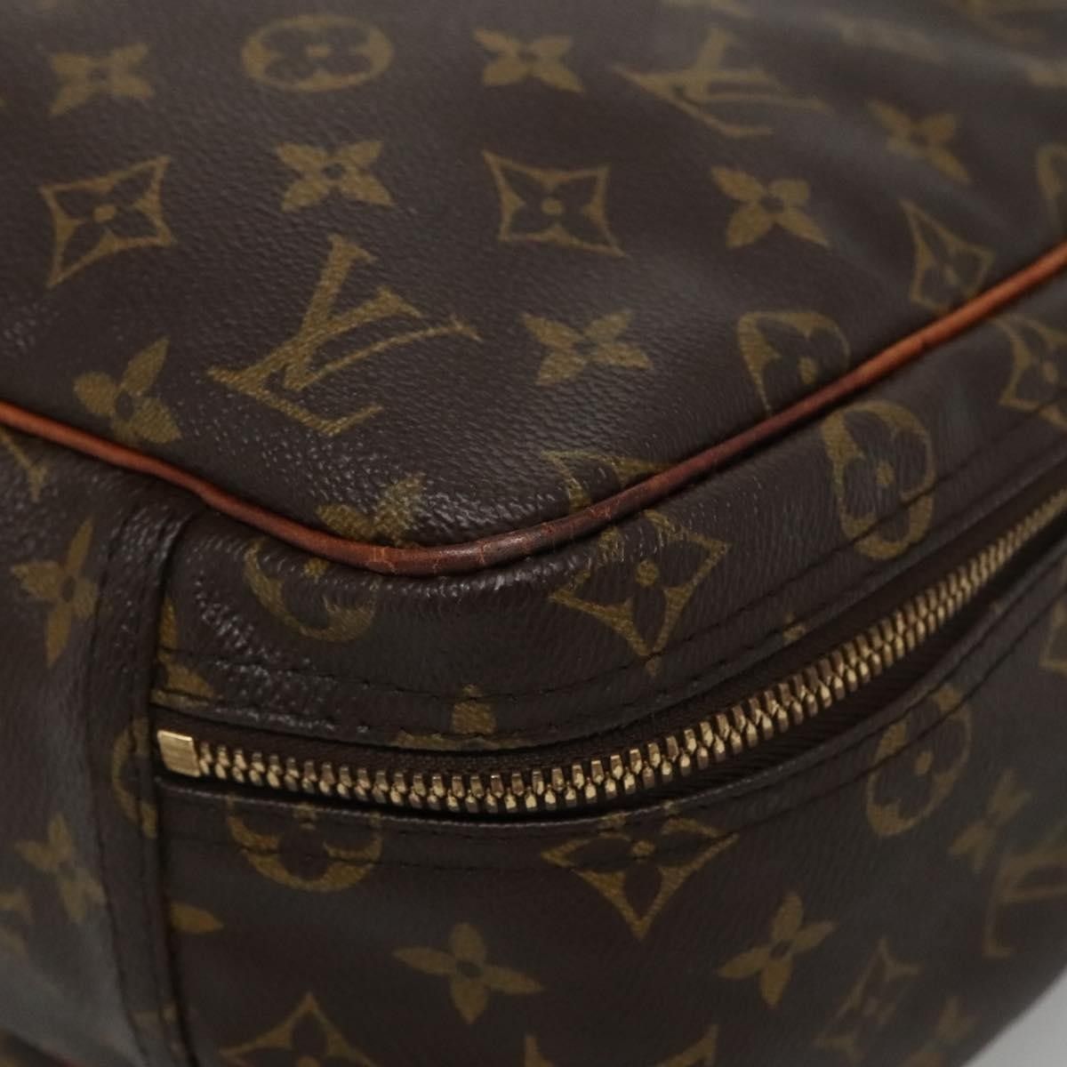 Louis Vuitton Louis Vuitton Excursion Handbag Monogram Canvas Size ONE SIZE - 10 Thumbnail