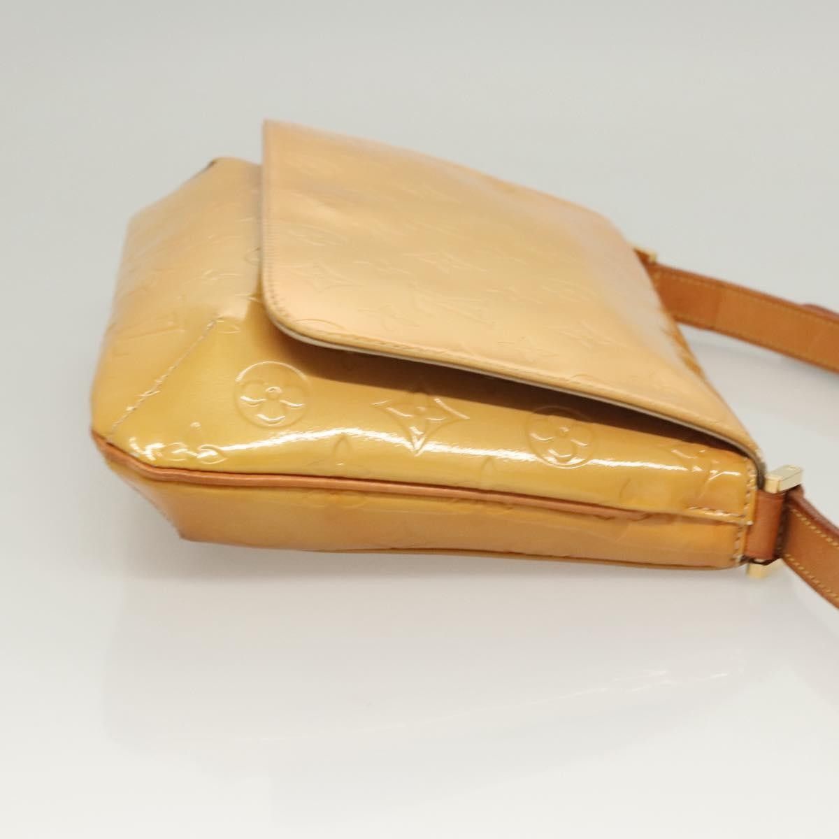Louis Vuitton Louis Vuitton Thompson Street Handbag Monogram Vernis Size ONE SIZE - 3 Thumbnail