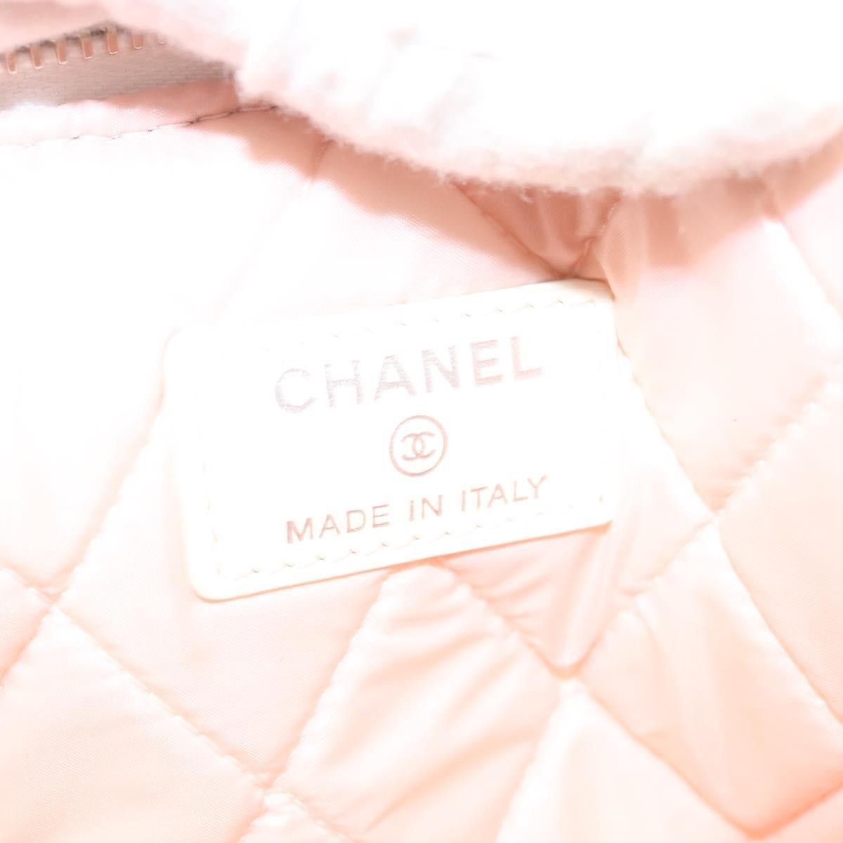 Chanel Chanel Coco Cuba Pouch Printed Quilted Canvas Size ONE SIZE - 15 Thumbnail