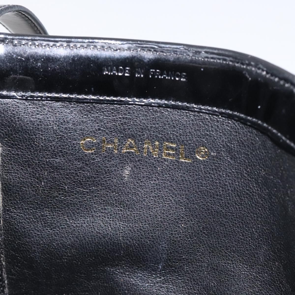 Chanel Chanel Vintage Embossed Logo Shoulder Bag Patent Size ONE SIZE - 6 Thumbnail