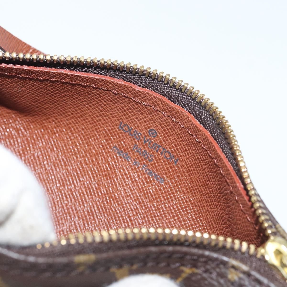 Louis Vuitton Louis Vuitton Papillon Pochette Monogram Canvas Size ONE SIZE - 6 Thumbnail