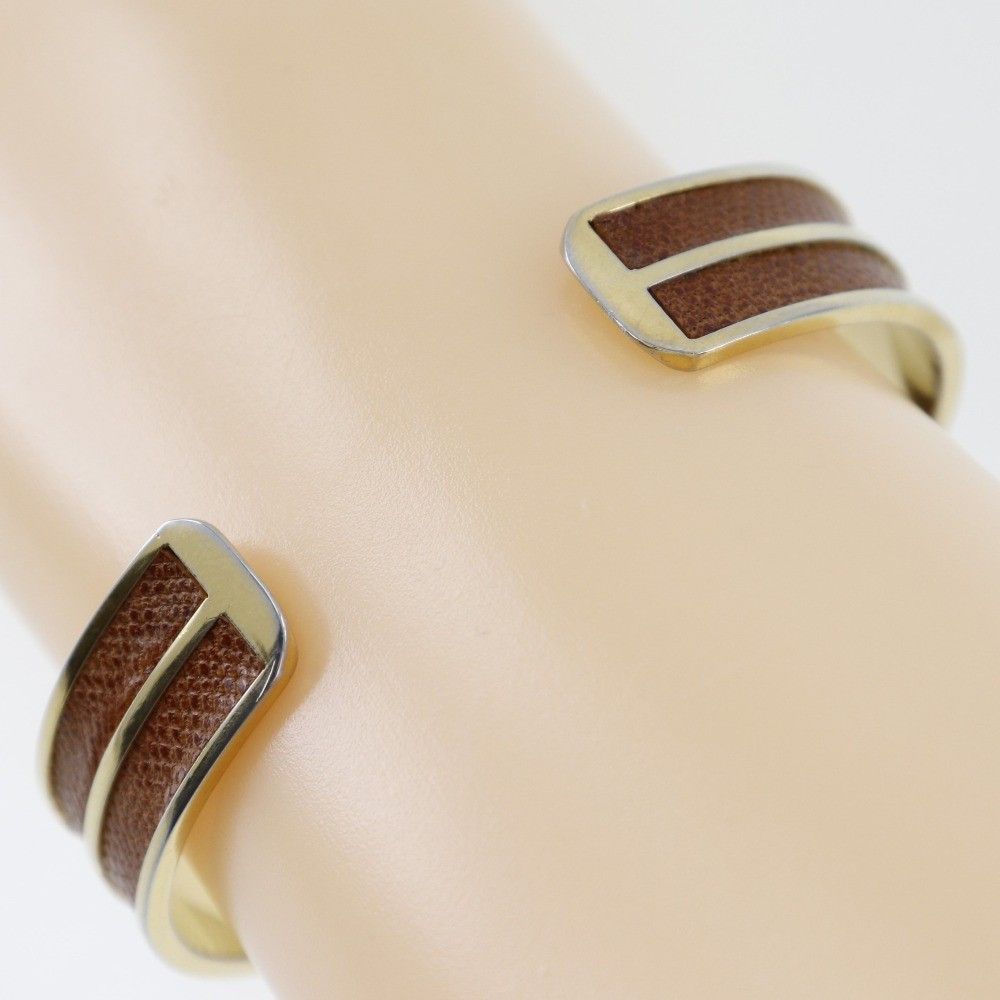 Louis Vuitton Louis Vuitton Anagram bangle Gold Plated Size ONE SIZE - 2 Thumbnail