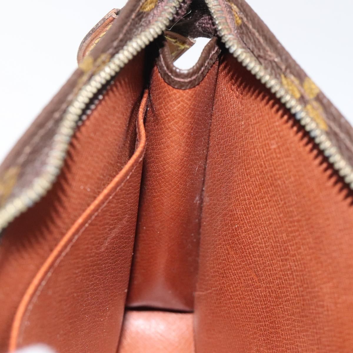 Louis Vuitton Louis Vuitton Toiletry Pouch Monogram Canvas Size ONE SIZE - 18 Thumbnail