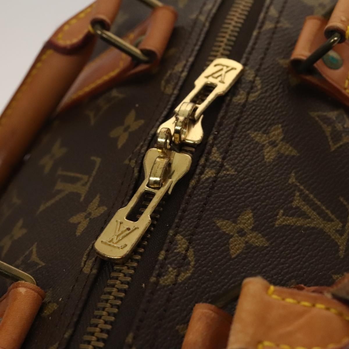 Louis Vuitton Louis Vuitton Keepall Bag Monogram Canvas Size ONE SIZE - 14 Thumbnail