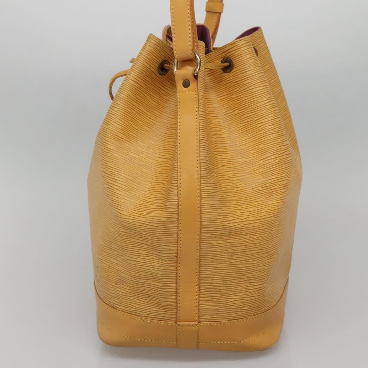 Louis Vuitton Louis Vuitton Noe Handbag Epi Leather Size ONE SIZE - 4 Thumbnail