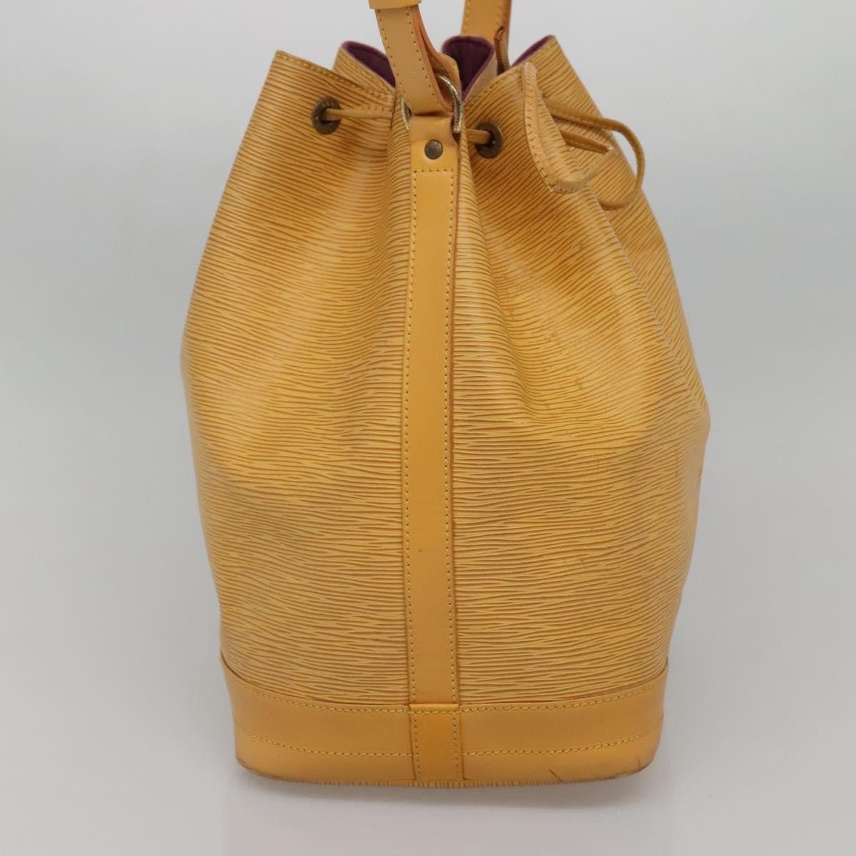 Louis Vuitton Louis Vuitton Noe Handbag Epi Leather Size ONE SIZE - 3 Thumbnail