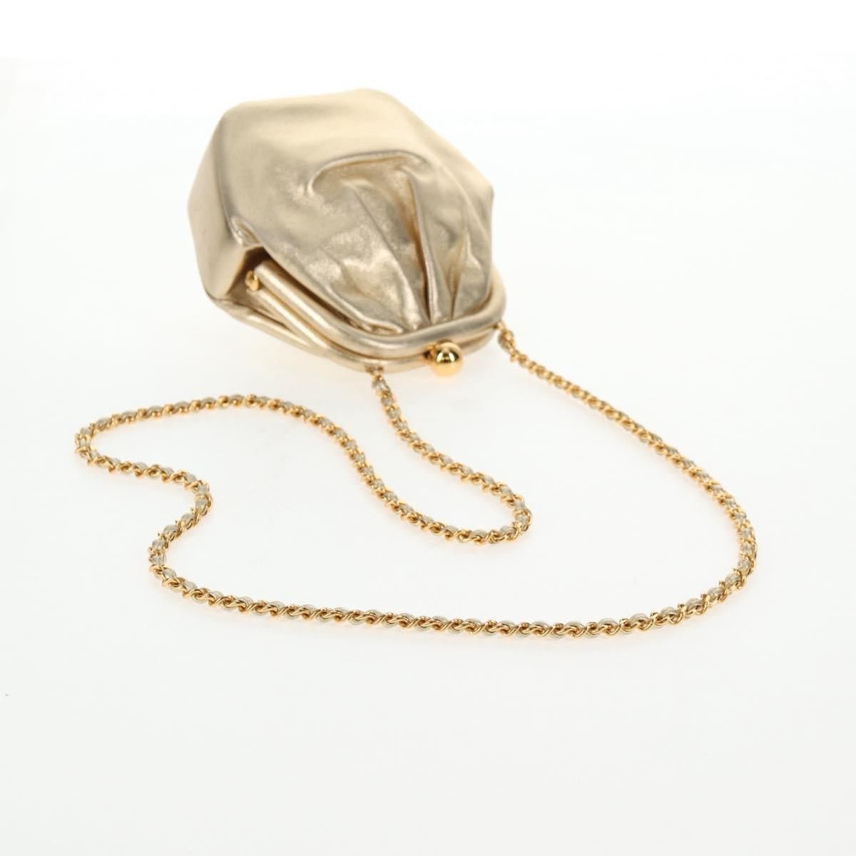Chanel Chanel Vintage Timeless Kisslock Coin Purse Leather Size ONE SIZE - 12 Thumbnail