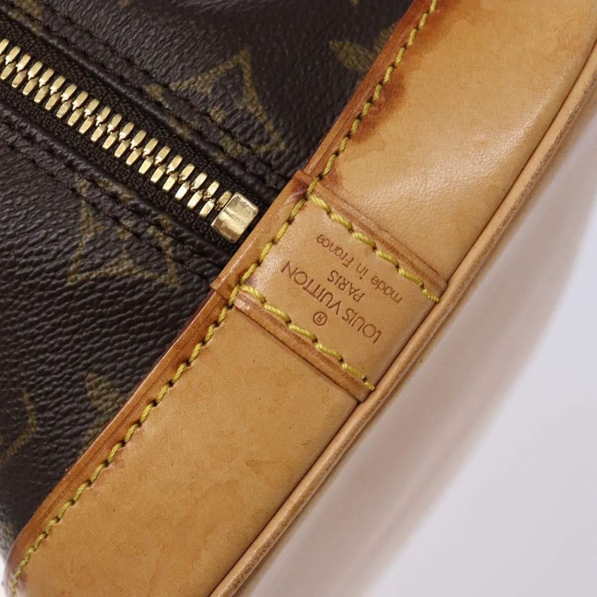 Louis Vuitton Louis Vuitton Alma Handbag Monogram Canvas Size ONE SIZE - 6 Thumbnail
