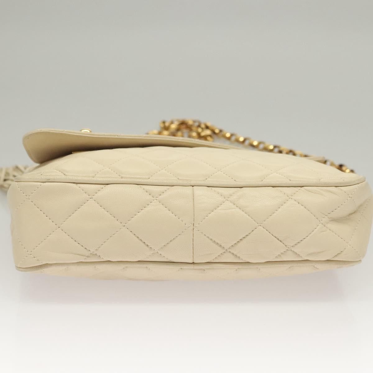 Chanel Chanel Vintage Front Pocket Camera Bag Quilted Lambskin Size ONE SIZE - 14 Thumbnail