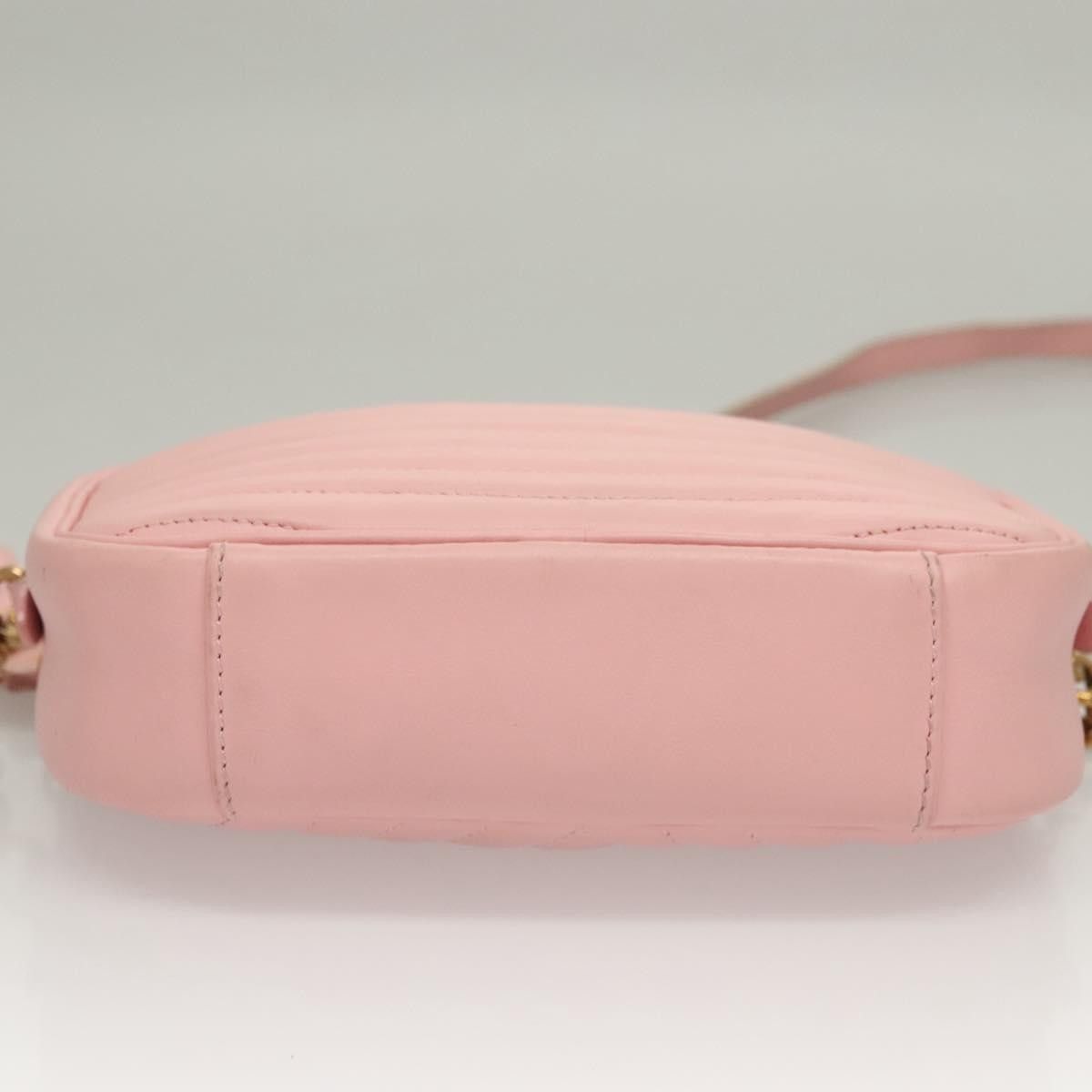 Louis Vuitton Louis Vuitton New Wave Camera Bag Quilted Leather Size ONE SIZE - 16 Thumbnail