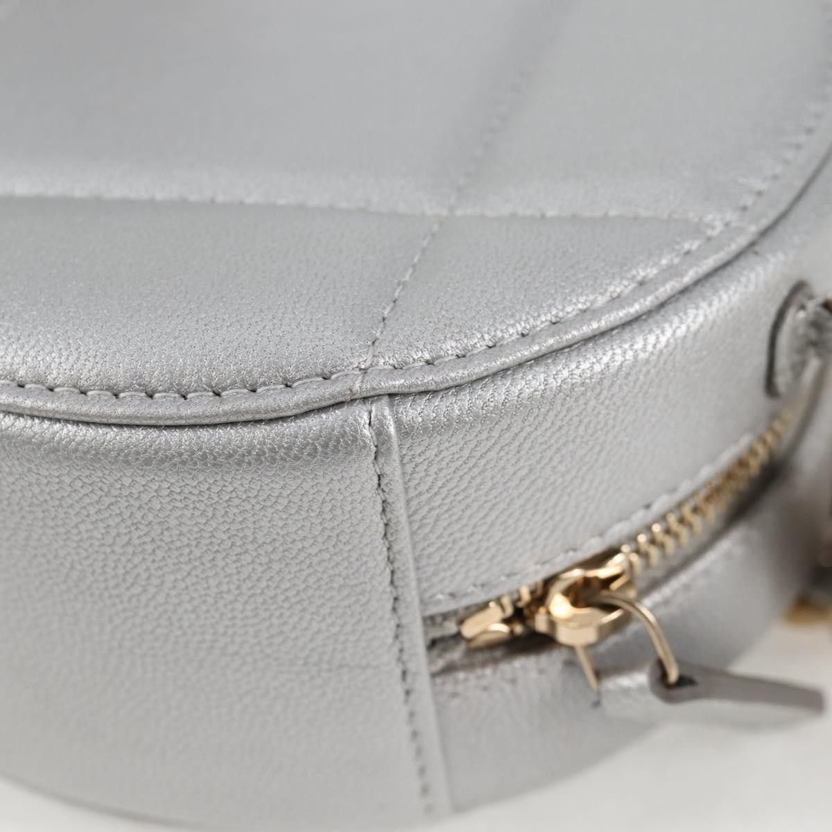 Chanel Chanel 19 Round Clutch with Chain Quilted Leather Size ONE SIZE - 11 Thumbnail