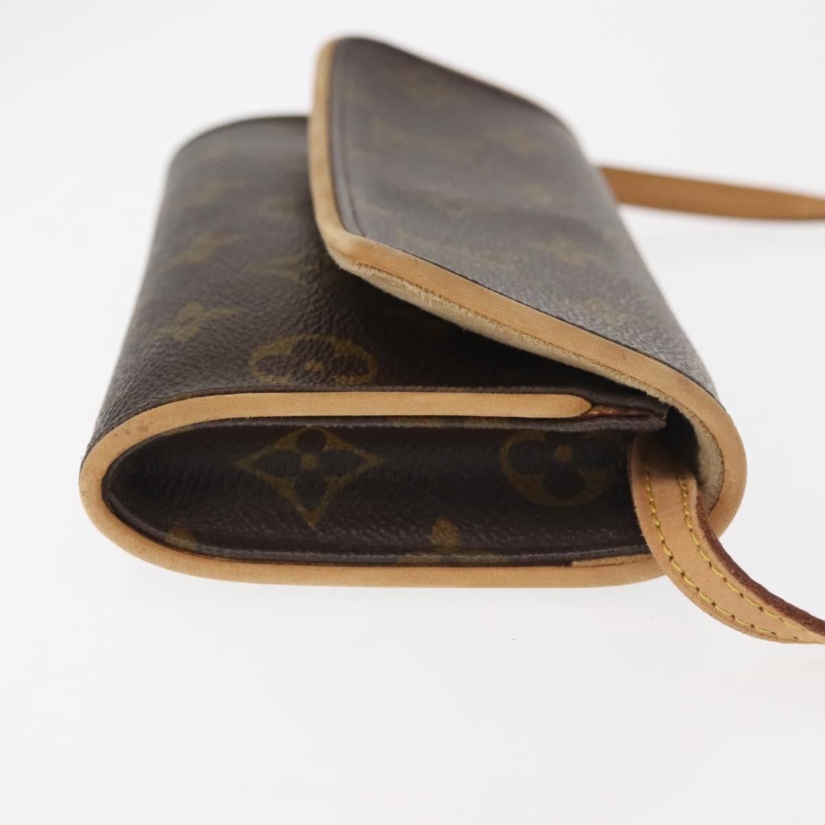 Louis Vuitton Louis Vuitton Twin Handbag Monogram Canvas Size ONE SIZE - 3 Thumbnail