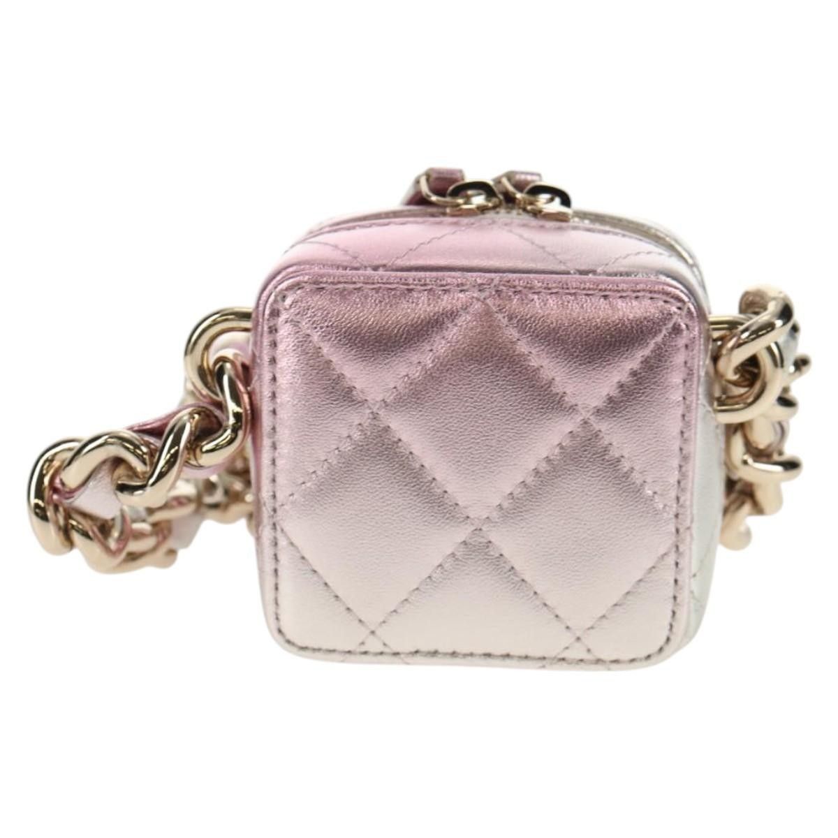 Chanel Chanel CC Cube Zip Clutch with Chain Handle Quilted Lambskin Size ONE SIZE - 2 Thumbnail