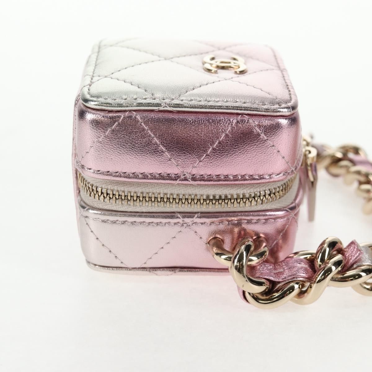 Chanel Chanel CC Cube Zip Clutch with Chain Handle Quilted Lambskin Size ONE SIZE - 3 Thumbnail