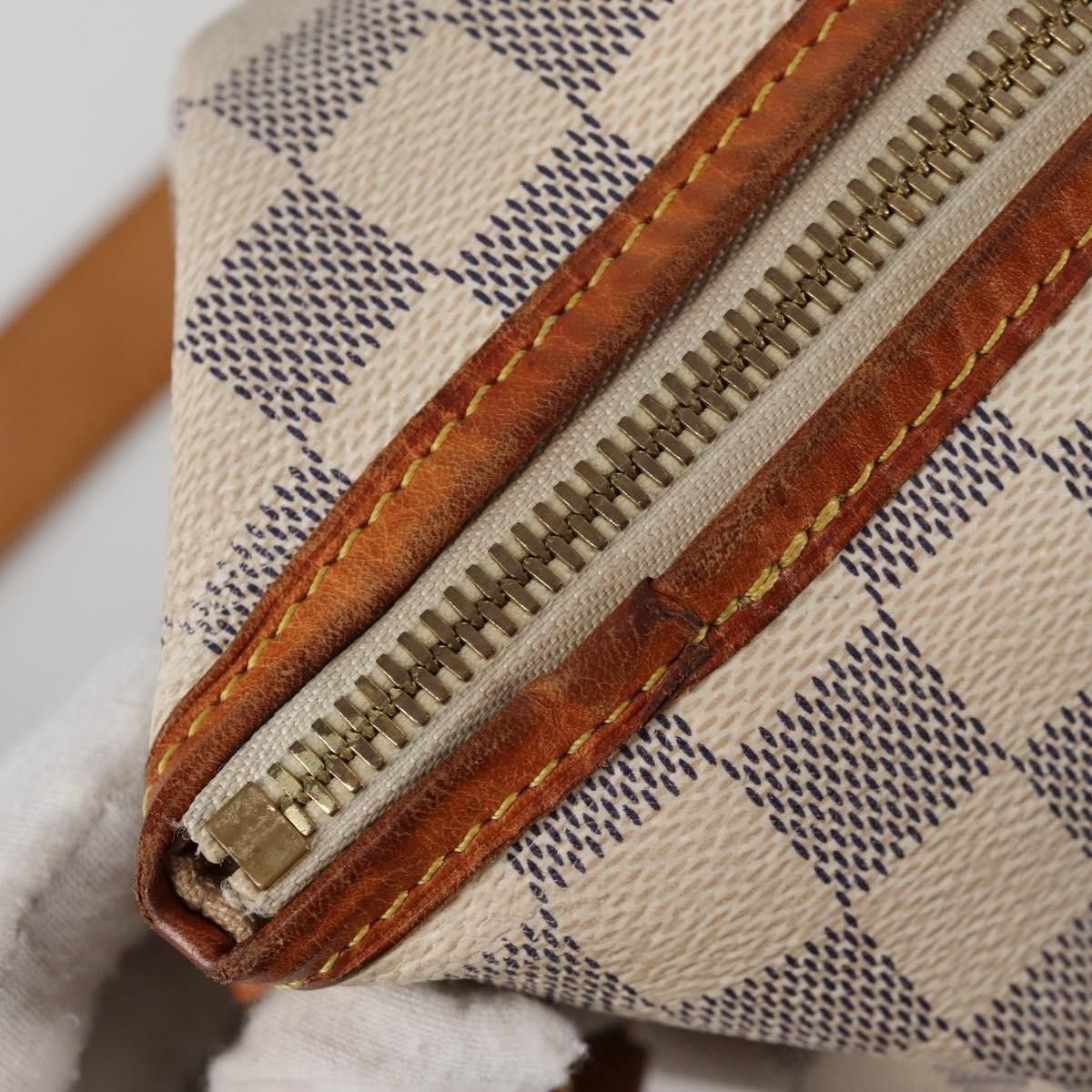 Louis Vuitton Louis Vuitton Riviera Handbag Damier Size ONE SIZE - 23 Thumbnail