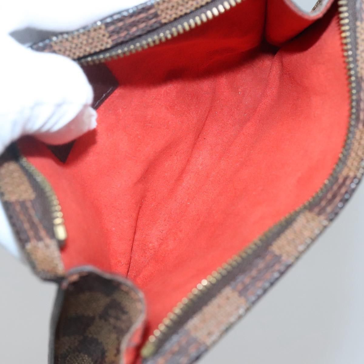 Louis Vuitton Louis Vuitton Marais Bucket Zip Pouch Damier Size ONE SIZE - 5 Thumbnail