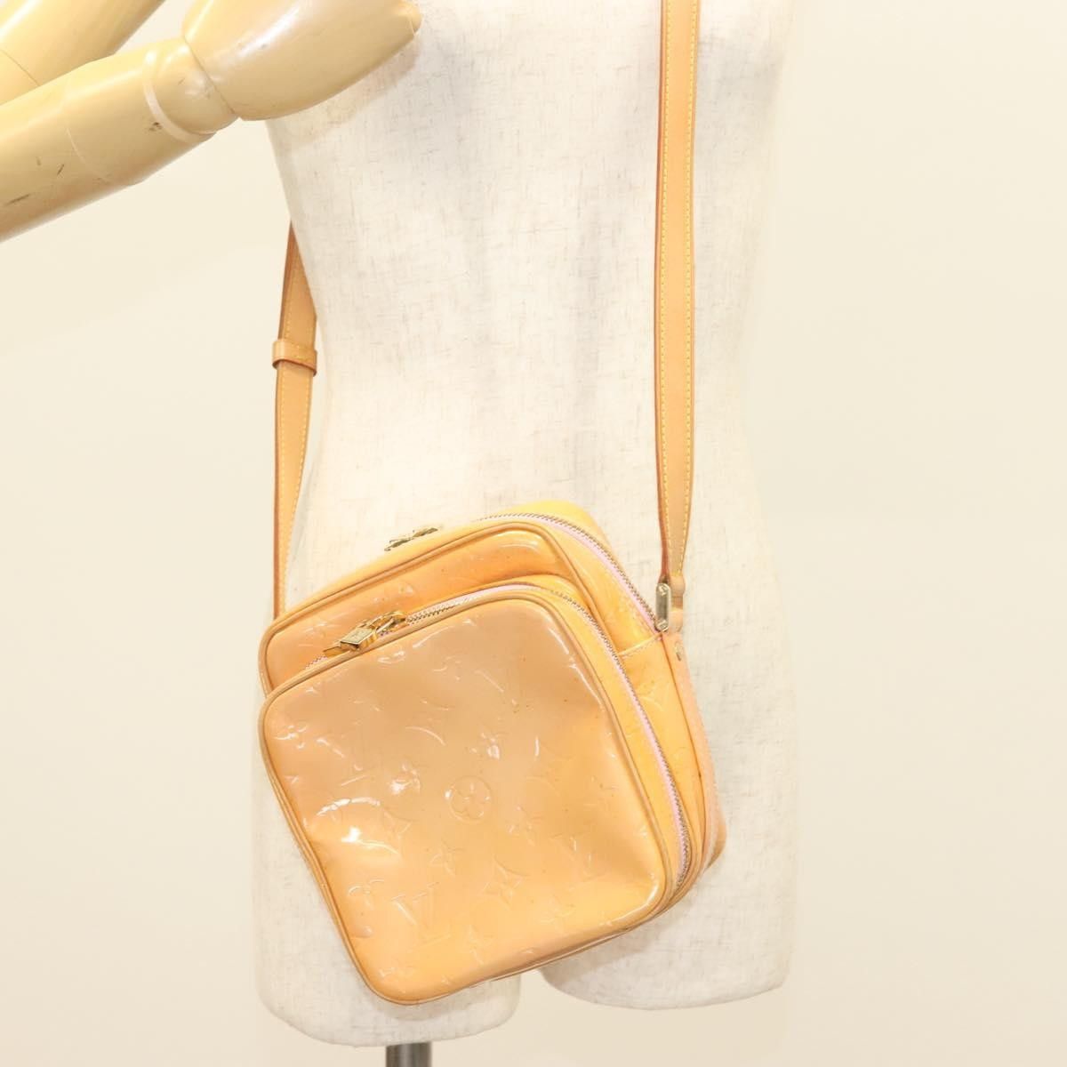 Louis Vuitton Louis Vuitton Wooster Handbag Monogram Vernis Size ONE SIZE - 22 Thumbnail