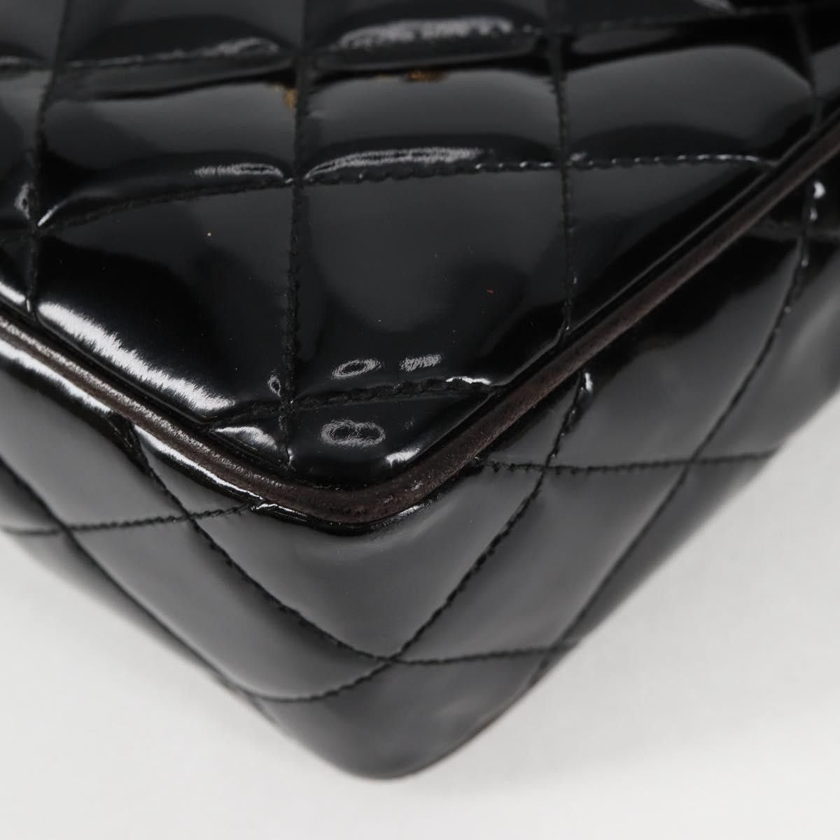 Chanel Chanel Vintage Square Front Pocket Camera Bag Quilted Patent Size ONE SIZE - 12 Thumbnail