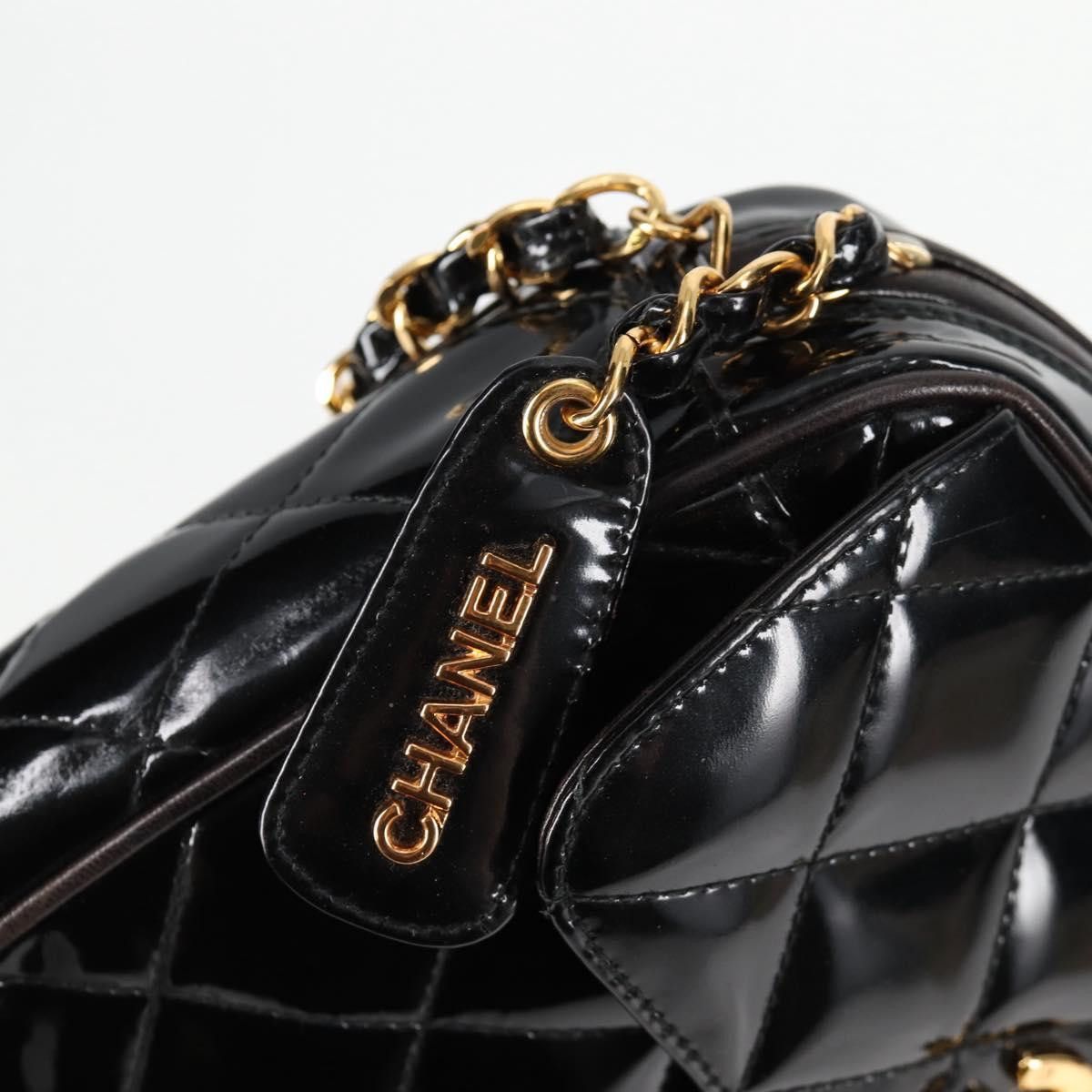 Chanel Chanel Vintage Square Front Pocket Camera Bag Quilted Patent Size ONE SIZE - 15 Thumbnail