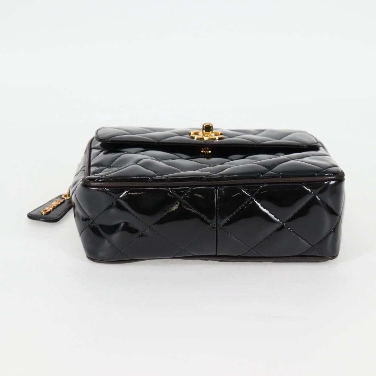 Chanel Chanel Vintage Square Front Pocket Camera Bag Quilted Patent Size ONE SIZE - 18 Thumbnail