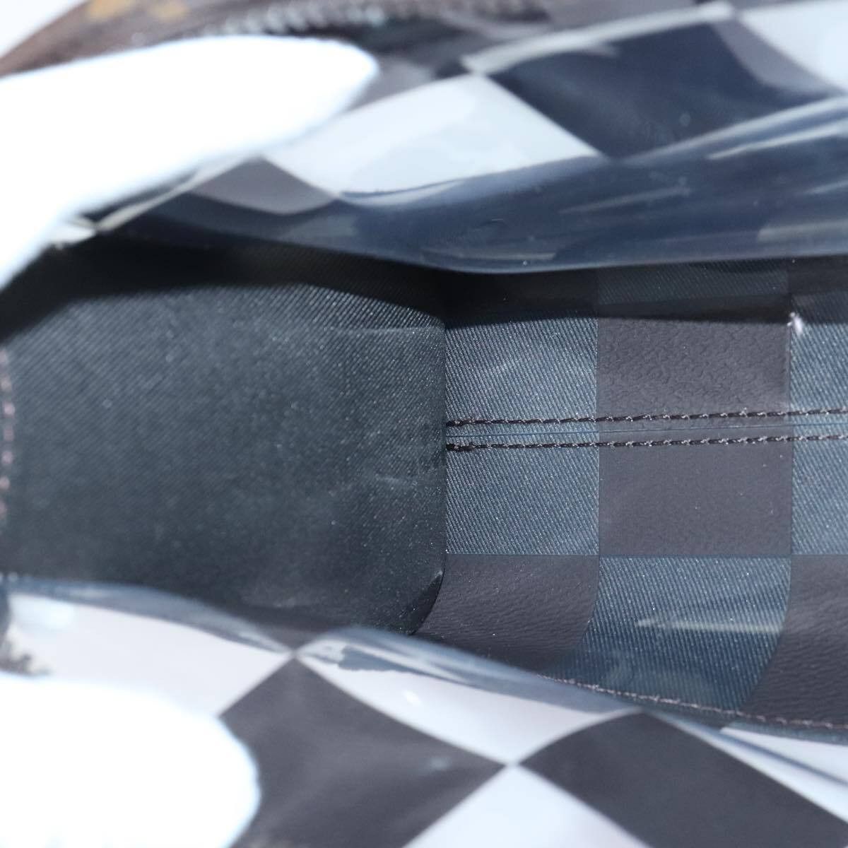 Louis Vuitton Louis Vuitton Chess Stand Pouch Canvas Size ONE SIZE - 20 Thumbnail