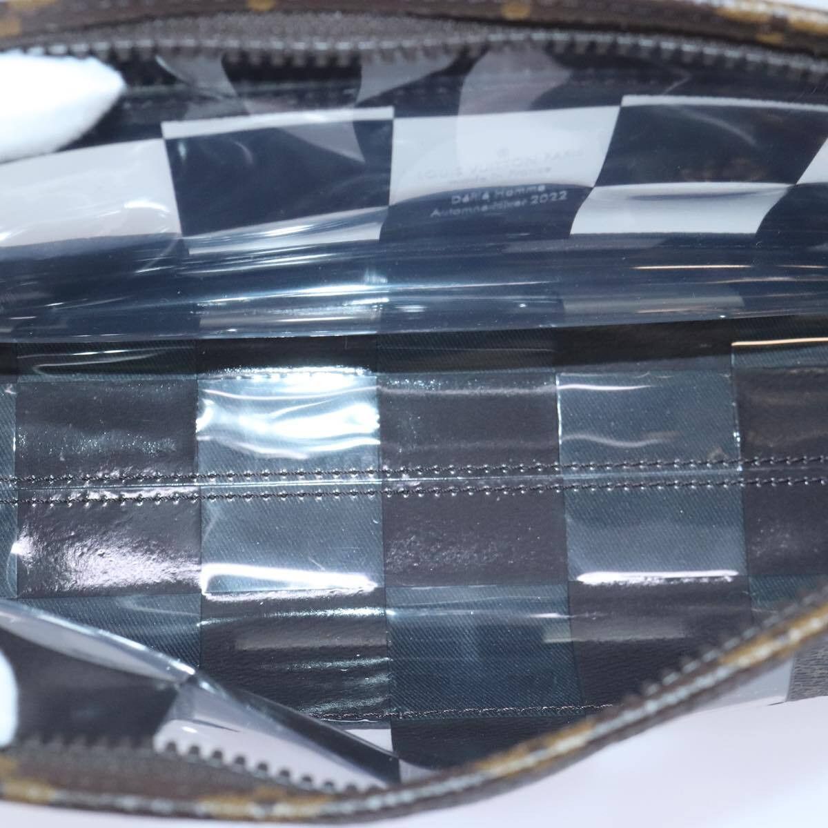 Louis Vuitton Louis Vuitton Chess Stand Pouch Canvas Size ONE SIZE - 5 Thumbnail