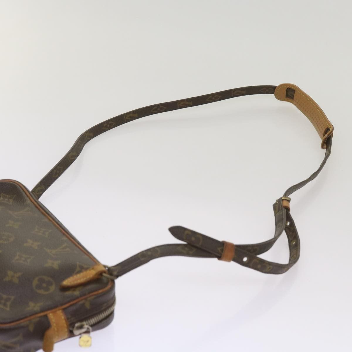 Louis Vuitton Louis Vuitton Pochette Marly Bandouliere Bag Monogram Canvas Size ONE SIZE - 15 Thumbnail