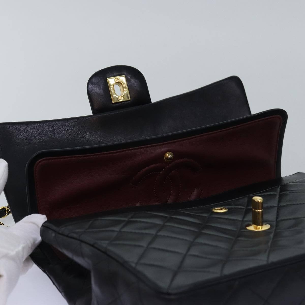 Chanel Chanel Timeless - Classic Double Flap Bag Quilted Lambskin Size ONE SIZE - 15 Thumbnail