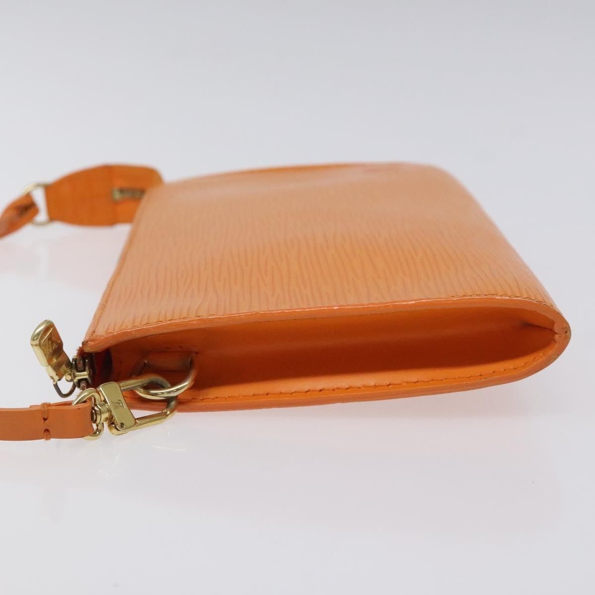 Louis Vuitton Louis Vuitton Pochette Accessoires Epi Leather Size ONE SIZE - 4 Thumbnail