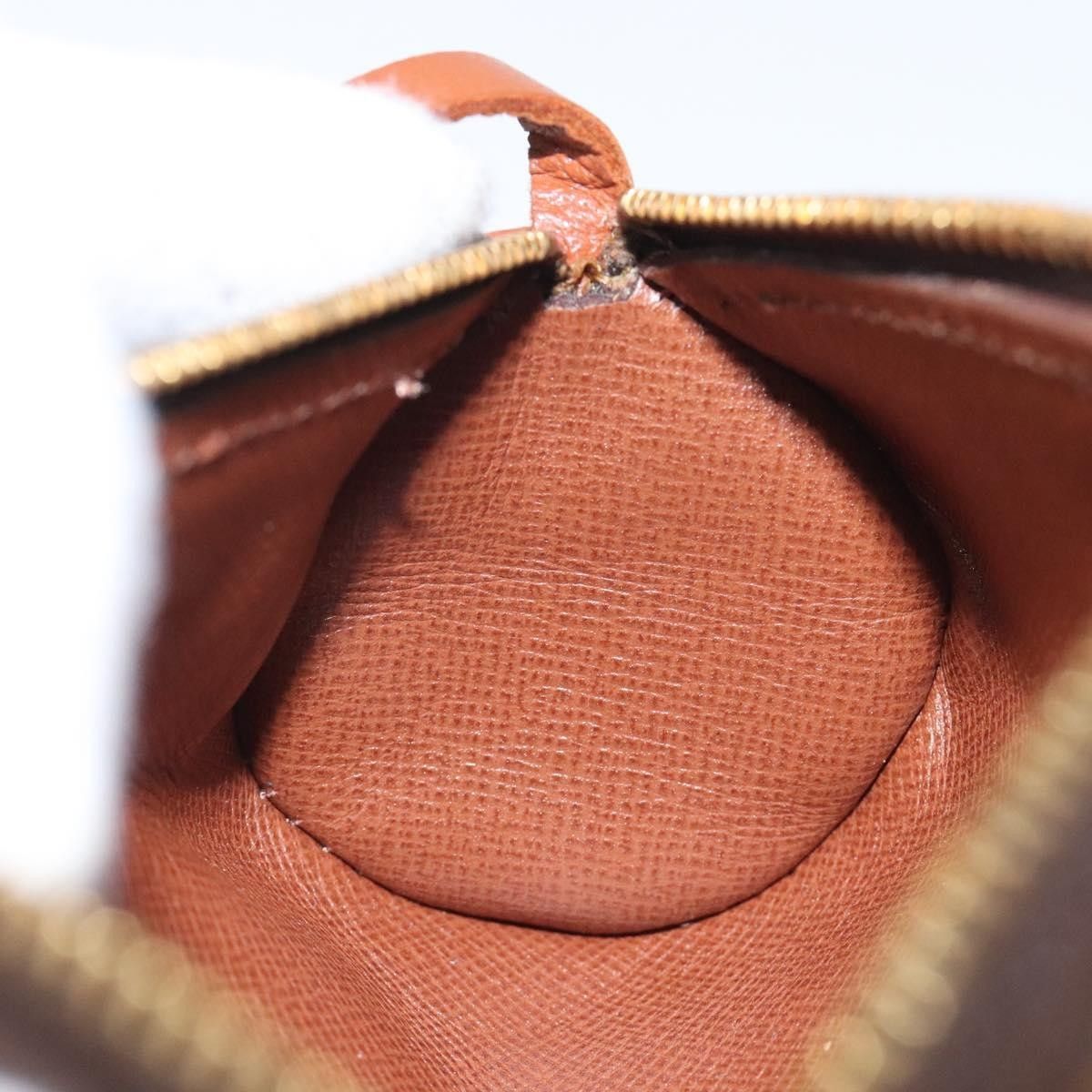Louis Vuitton Louis Vuitton Papillon Pochette Monogram Canvas Size ONE SIZE - 16 Thumbnail