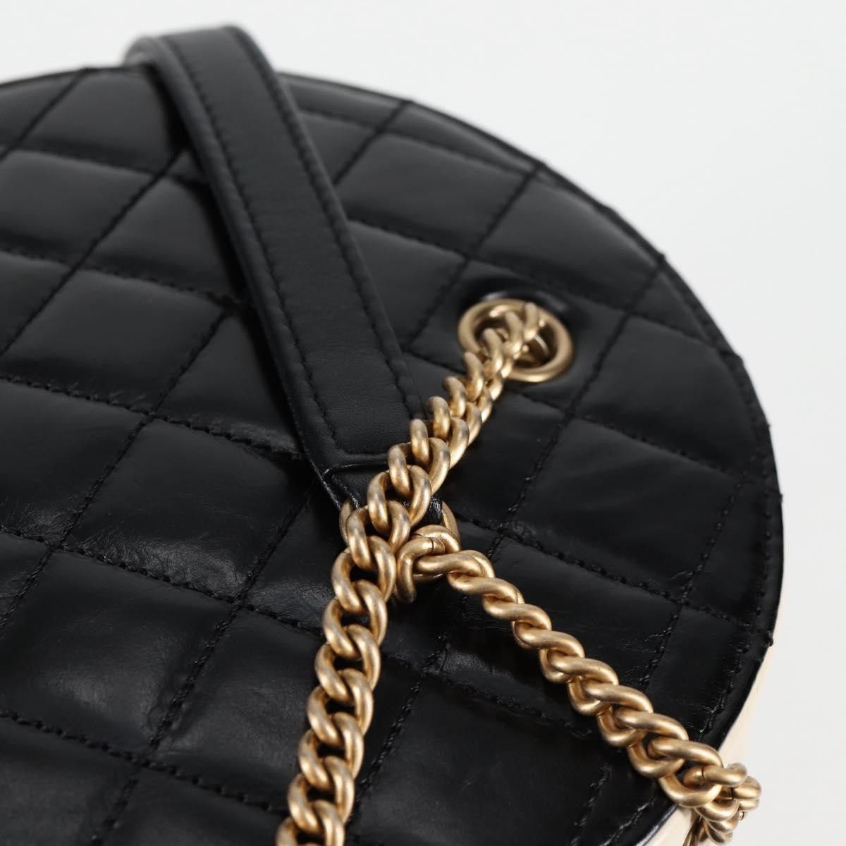 Chanel Chanel En Vogue Round Bag Crumpled Calfskin Size ONE SIZE - 21 Thumbnail