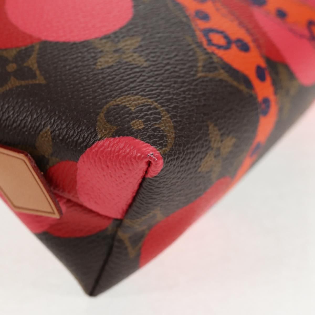 Louis Vuitton Louis Vuitton Cosmetic Limited Edition Monogram Jungle Dots Size ONE SIZE - 10 Thumbnail