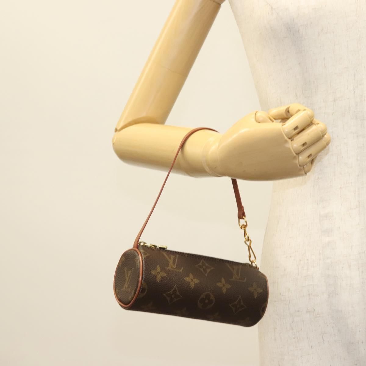 Louis Vuitton Louis Vuitton Papillon Pochette Monogram Canvas Size ONE SIZE - 13 Thumbnail