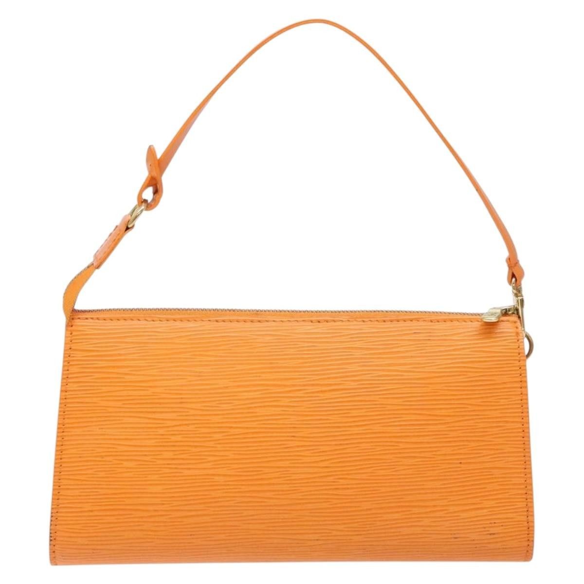 Louis Vuitton Louis Vuitton Pochette Accessoires Epi Leather Size ONE SIZE - 2 Thumbnail