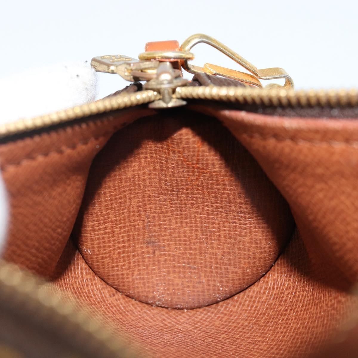 Louis Vuitton Louis Vuitton Papillon Pochette Monogram Canvas Size ONE SIZE - 16 Thumbnail