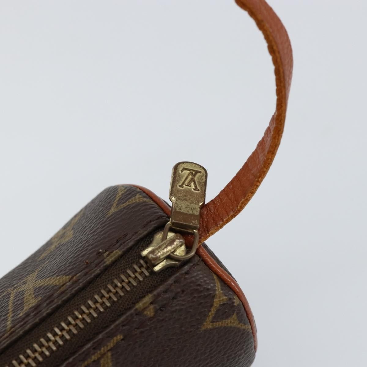 Louis Vuitton Louis Vuitton Papillon Pochette Monogram Canvas Size ONE SIZE - 11 Thumbnail