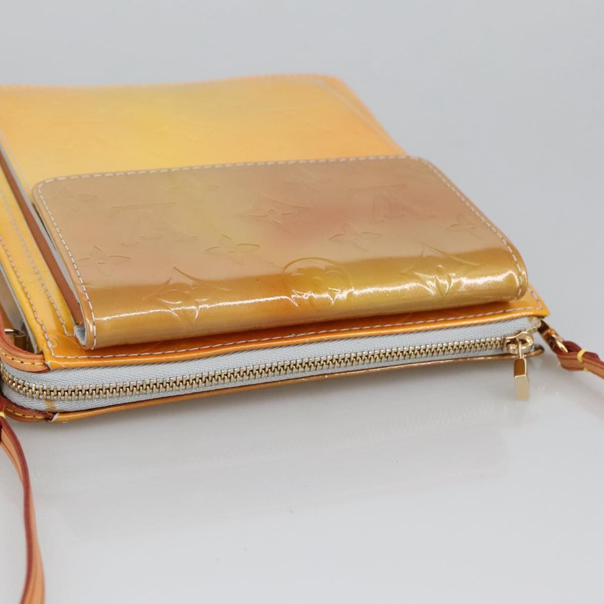 Louis Vuitton Louis Vuitton Pochette Mott Patent leather Size ONE SIZE - 14 Thumbnail