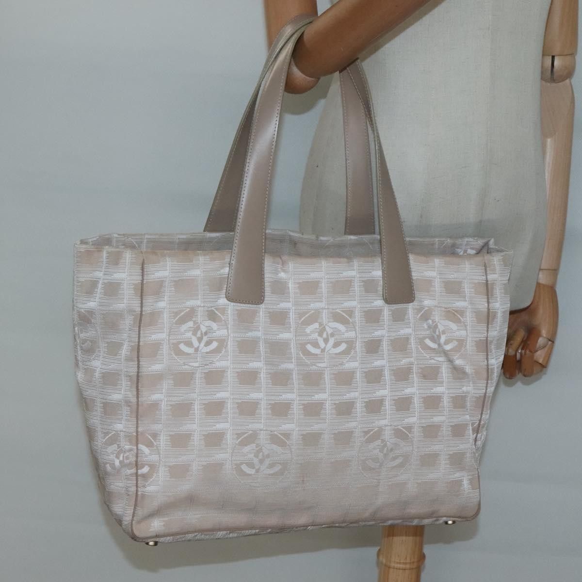 Chanel Chanel Travel Line Tote Nylon Size ONE SIZE - 14 Thumbnail