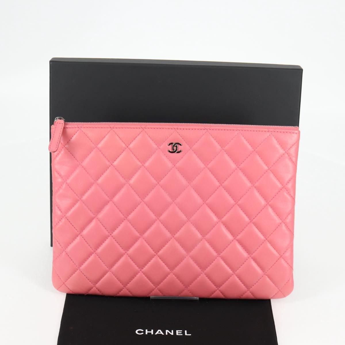 Chanel Chanel O Case Clutch Quilted Lambskin Size ONE SIZE - 14 Thumbnail