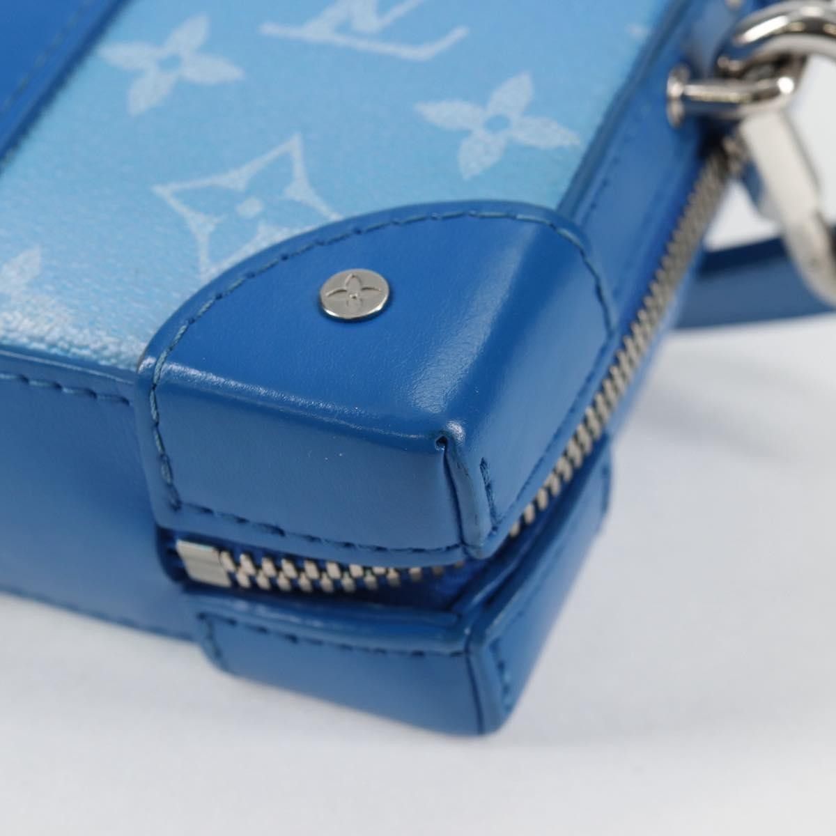 Louis Vuitton Louis Vuitton Soft Trunk Wallet Limited Edition Monogram Clouds Size ONE SIZE - 11 Thumbnail