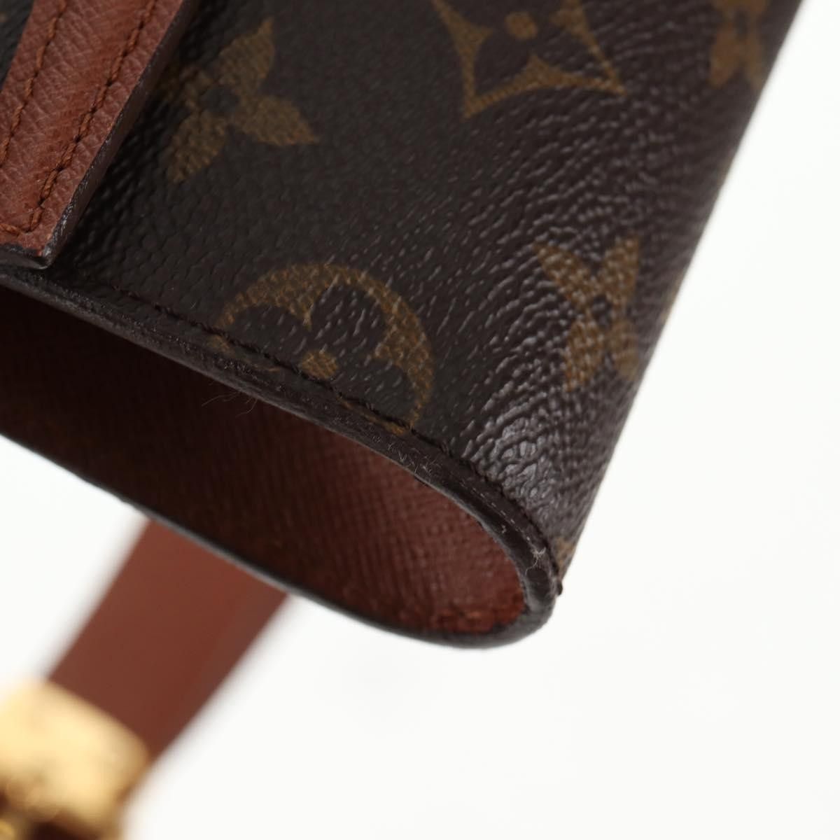 Louis Vuitton Louis Vuitton Pochette Arche Waist Bag Monogram Canvas Size ONE SIZE - 9 Thumbnail